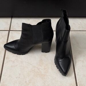 H&M Divided Black Ankle Boots